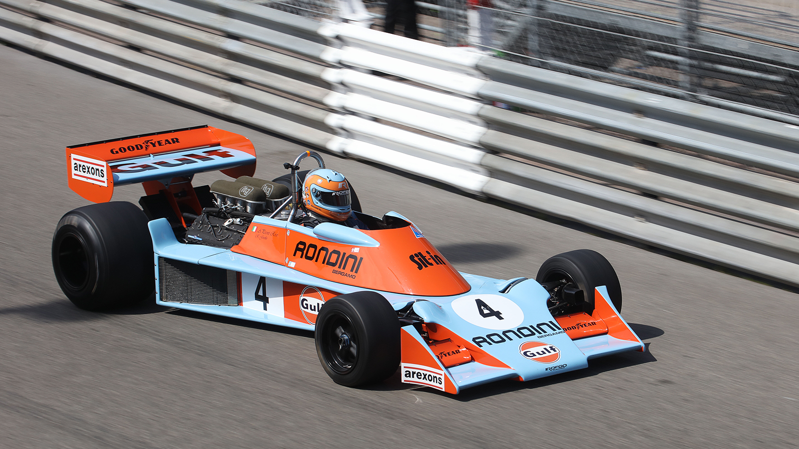 Tyrrell 007