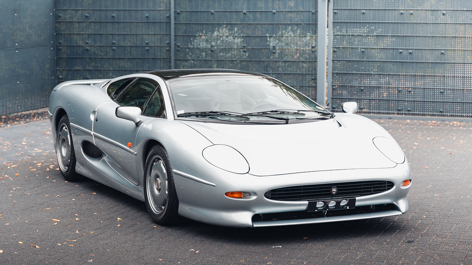 This Jaguar XJ220 is like new – and it could be yours