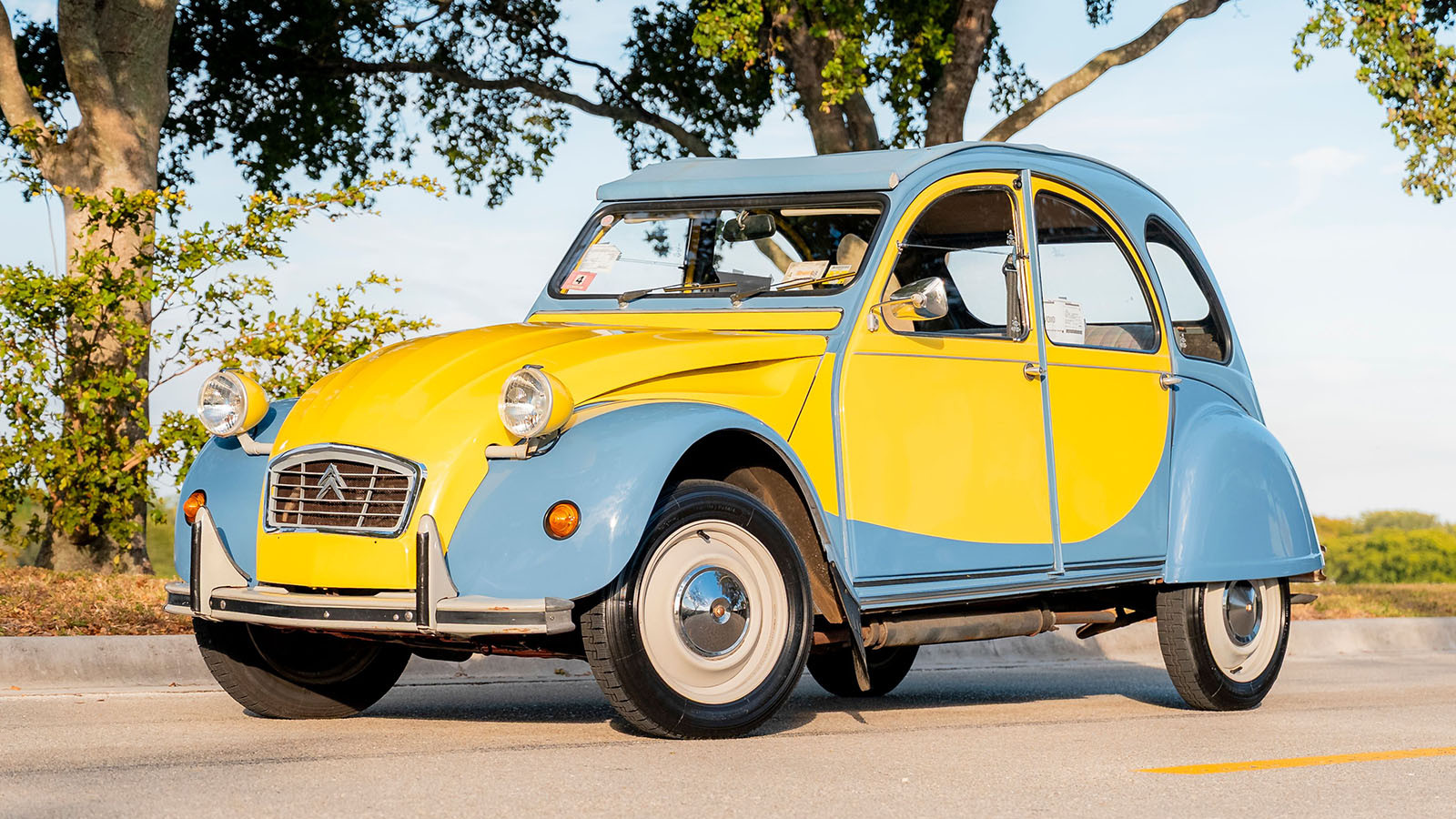 22 head-turning classic cars for sale in Arizona this month