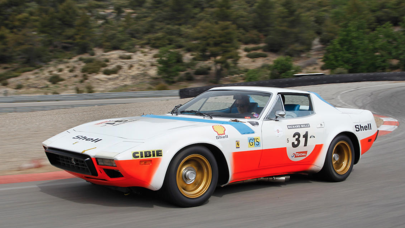24 classic Michelotti designs