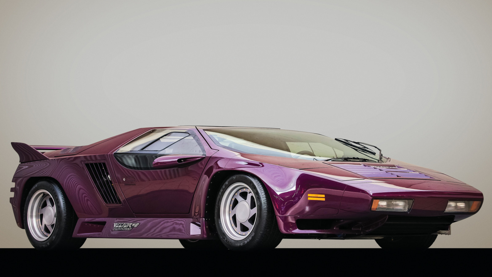 30. Vector W8 (3,9 secondes)