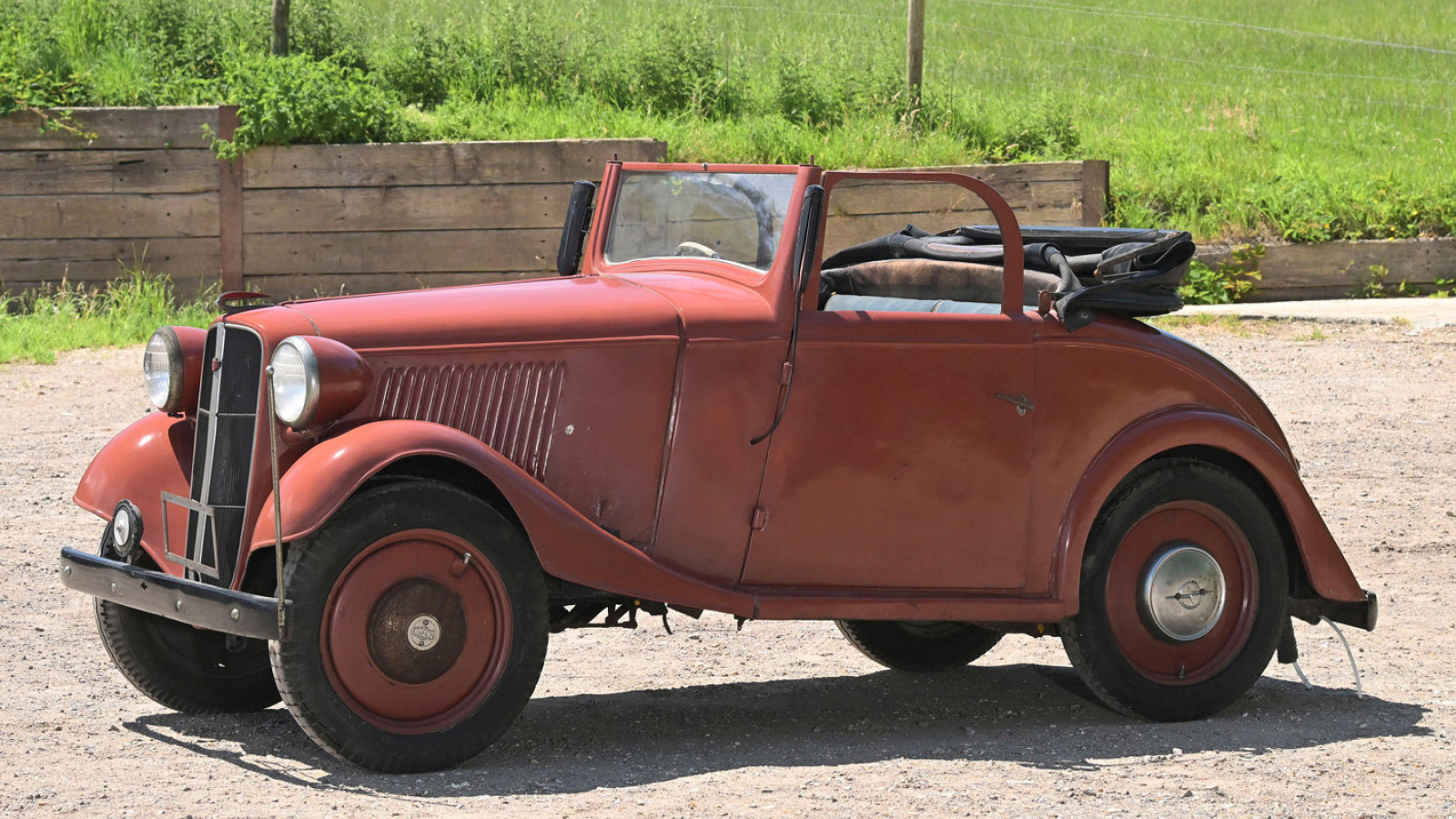 10 Japanese classic cars for sale at Goodwood Revival 2026