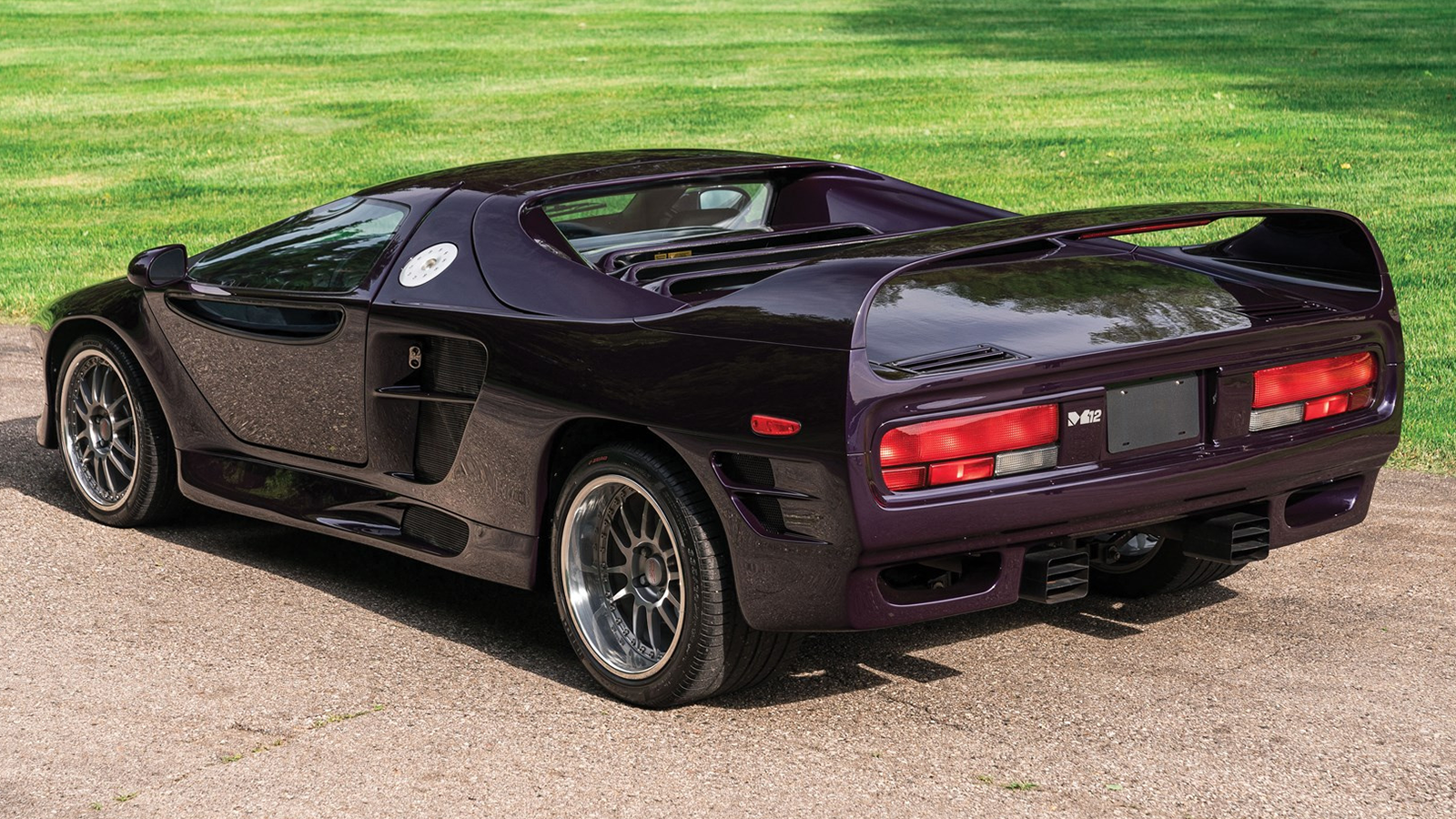 Vector W12