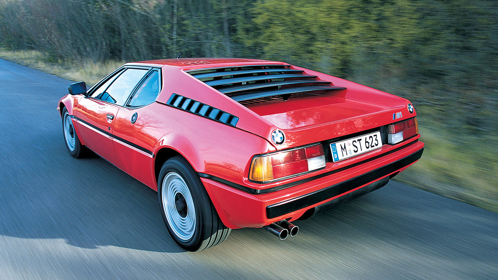 10 top unexpected glassfibre classic cars