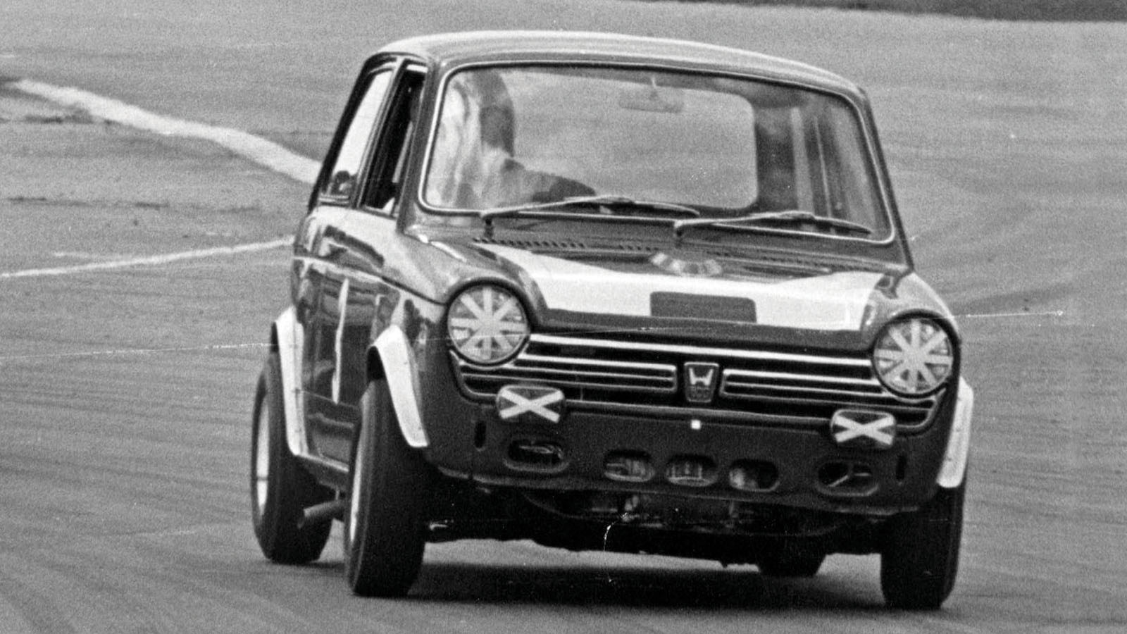 10 top unexpected Touring Cars