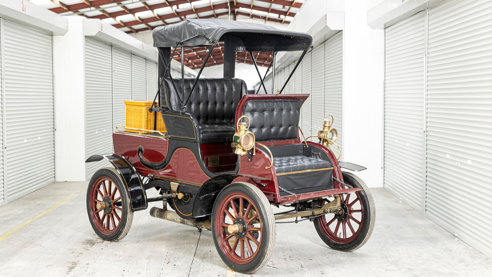 30 show-stopping classic cars for sale at Rétromobile 2025