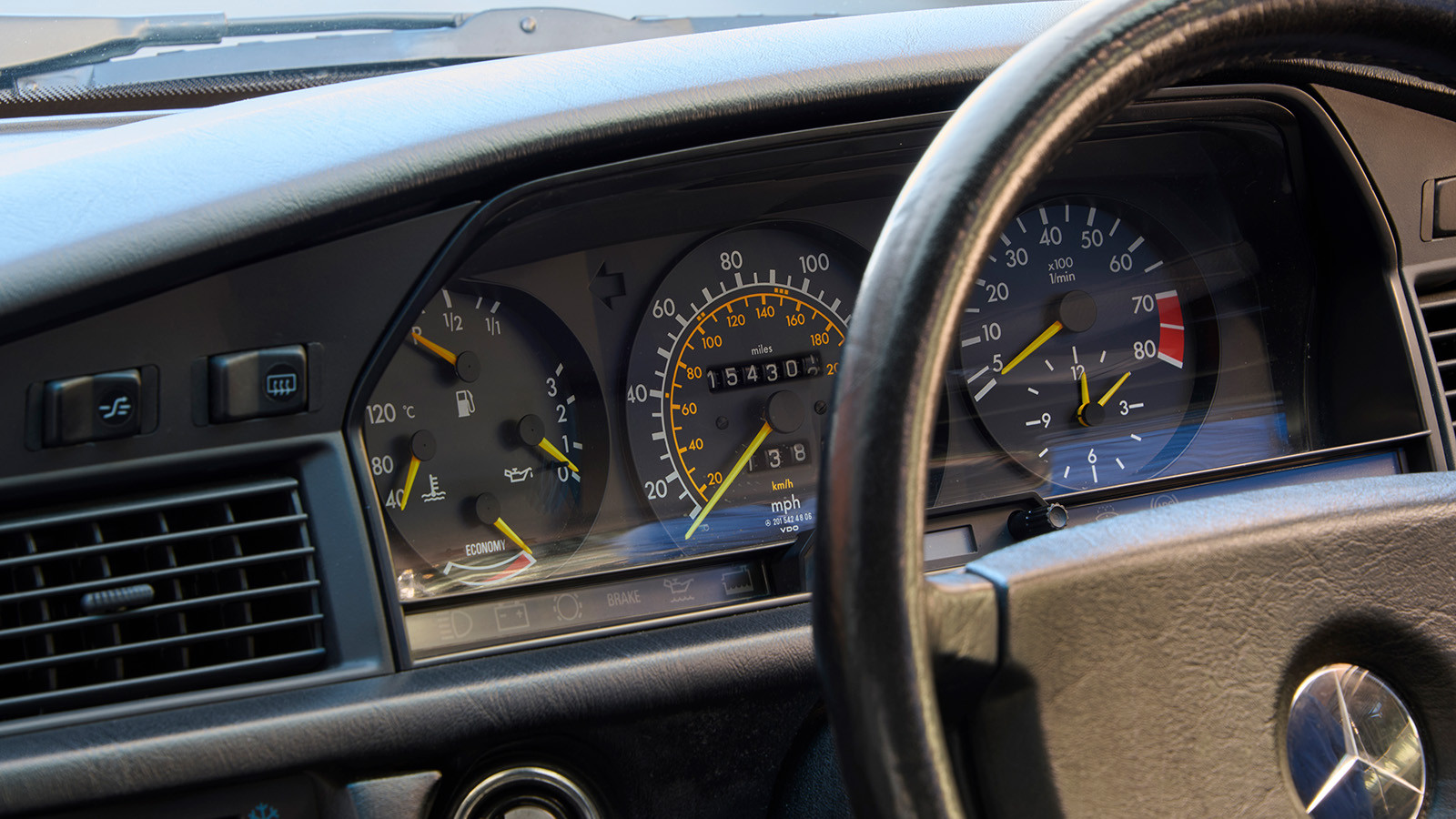 Ayrton Senna - Mercedes-Benz 190E 2.3-16