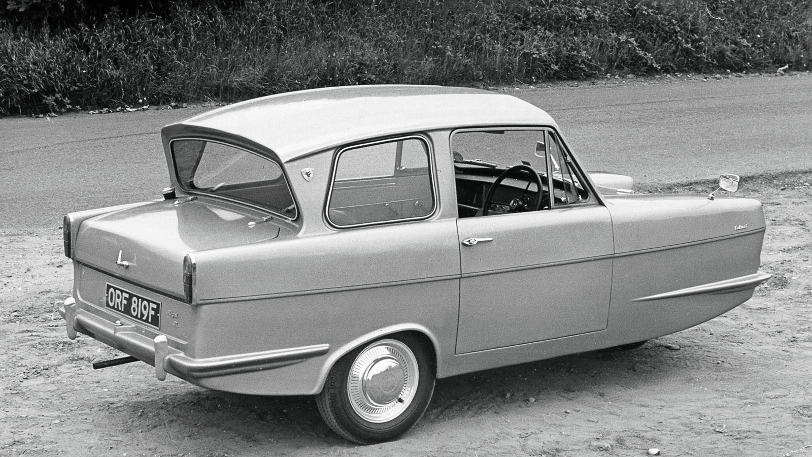 10 top British classics with tailfins