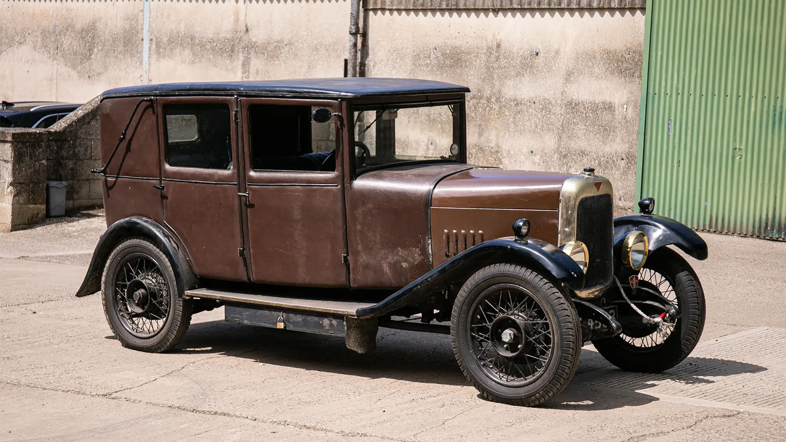 1.	1927 Alvis 12/50 (€7000 - €9000)
