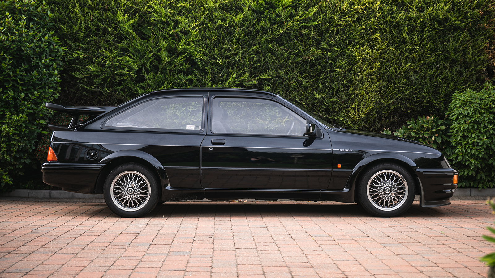 Another record-breaker? This Ford Sierra Cosworth RS 500 is for sale