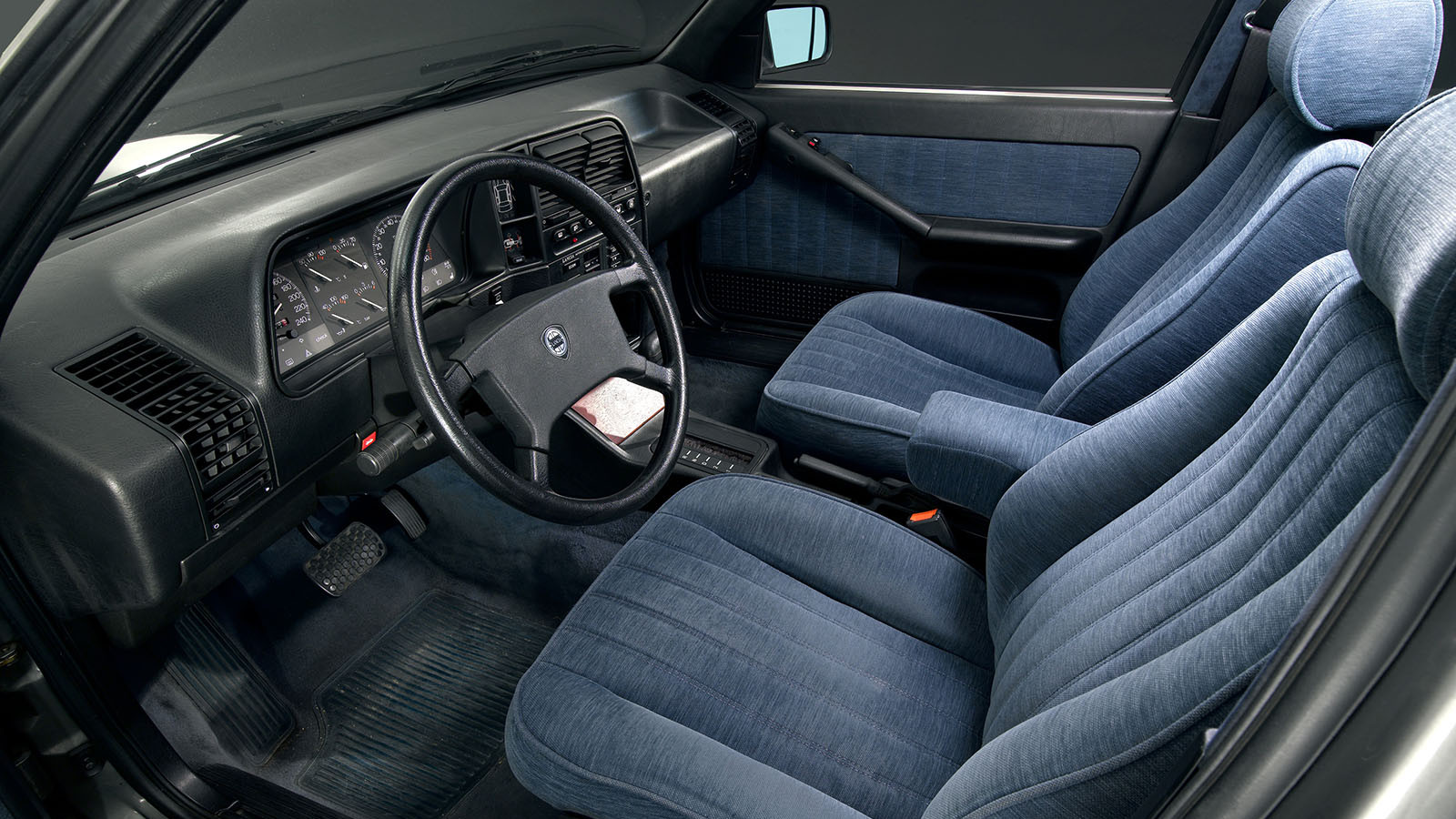 These ex-Gianni Agnelli classic cars are for sale this month