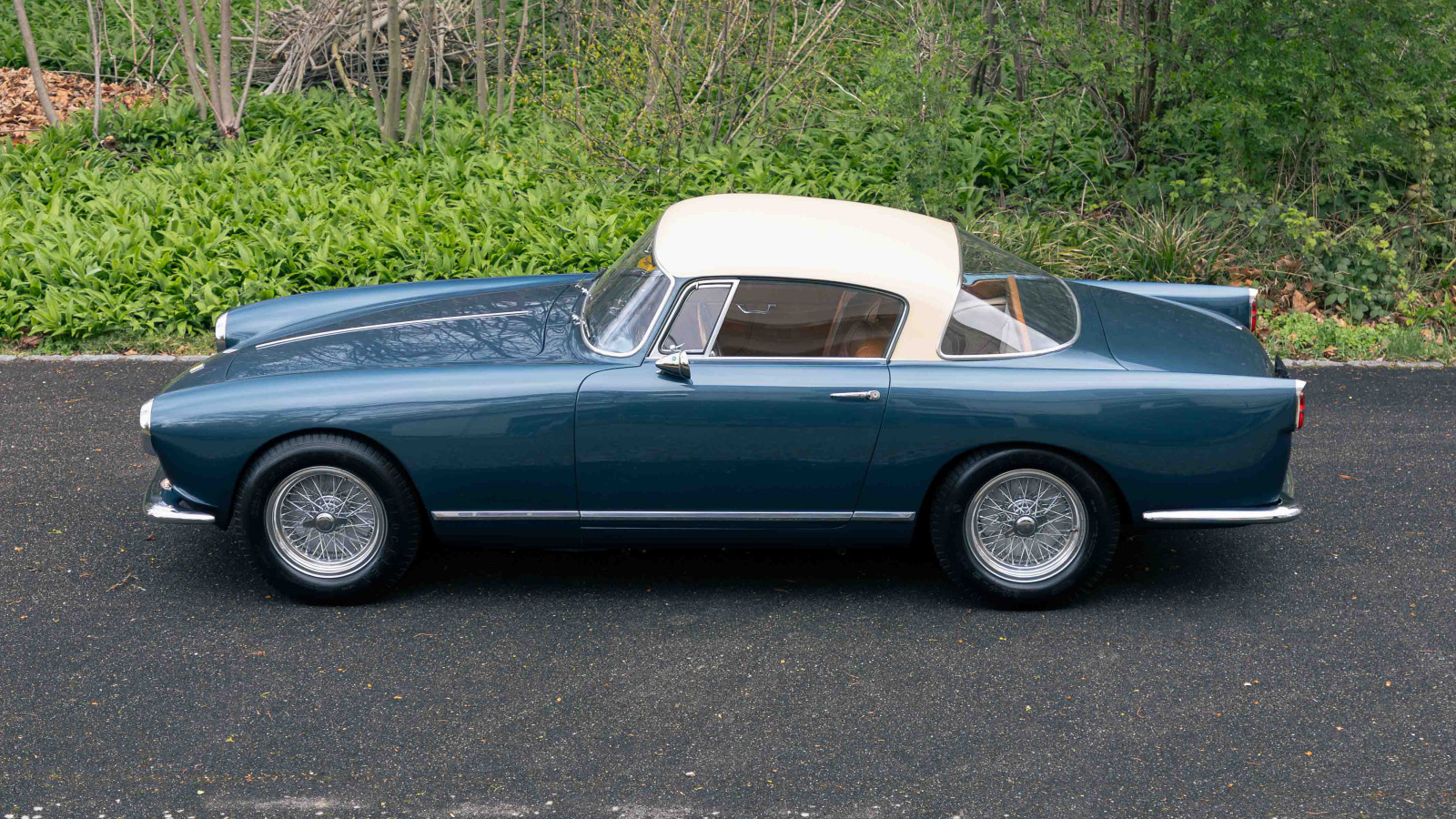 20 Italian classics for sale on the shores of Lake Como