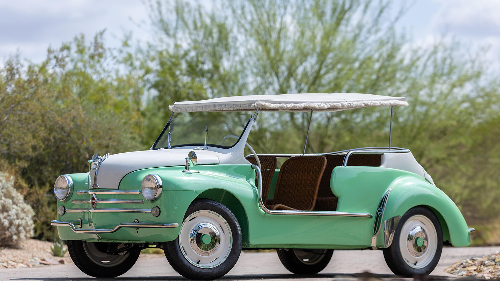 10 classic cars for sale in Monterey – all with no reserve