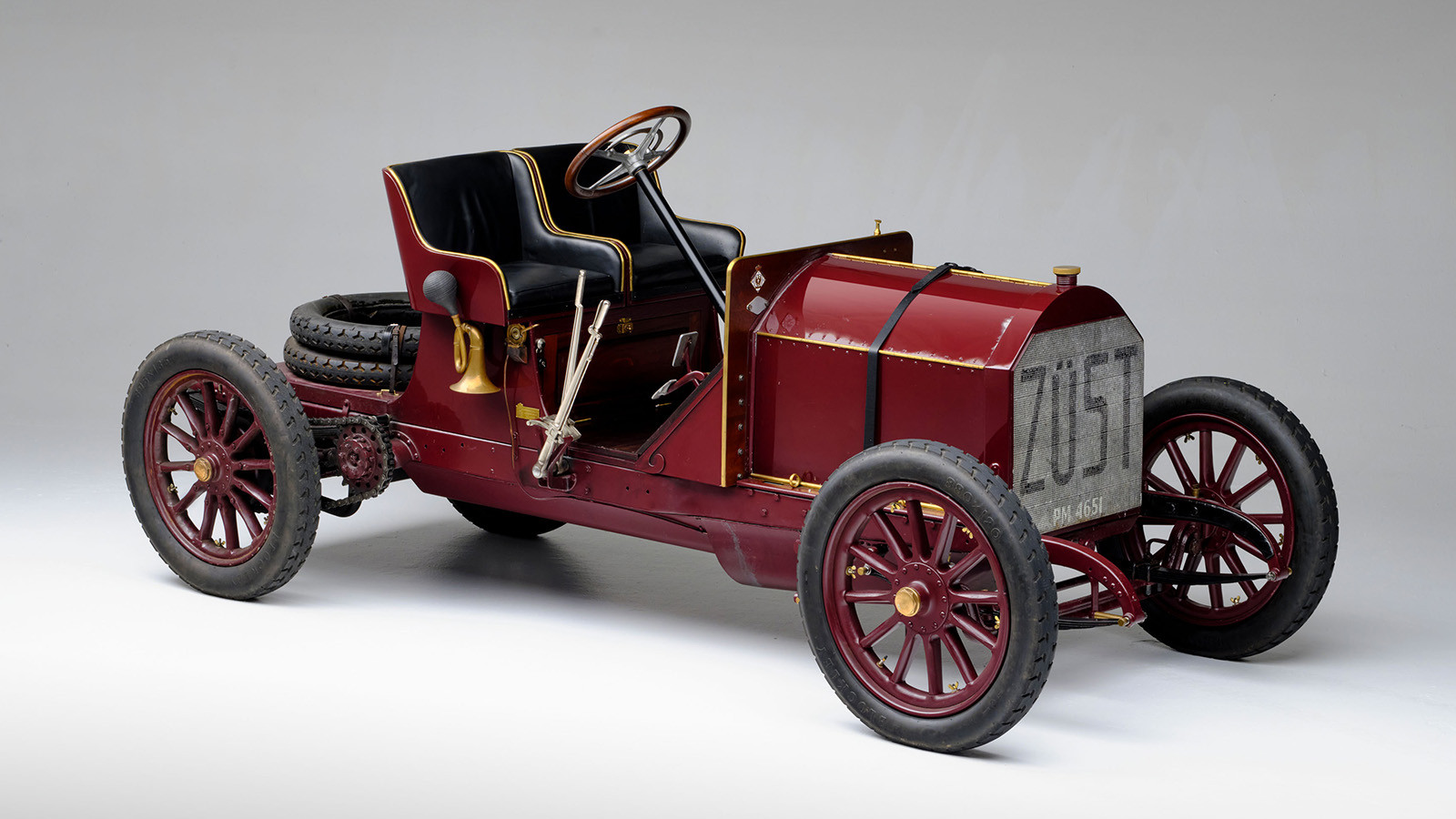 2. 1906 Züst 28/45 Spider Corsa ($600,000 - 750,000/€515,000 - €645,000)