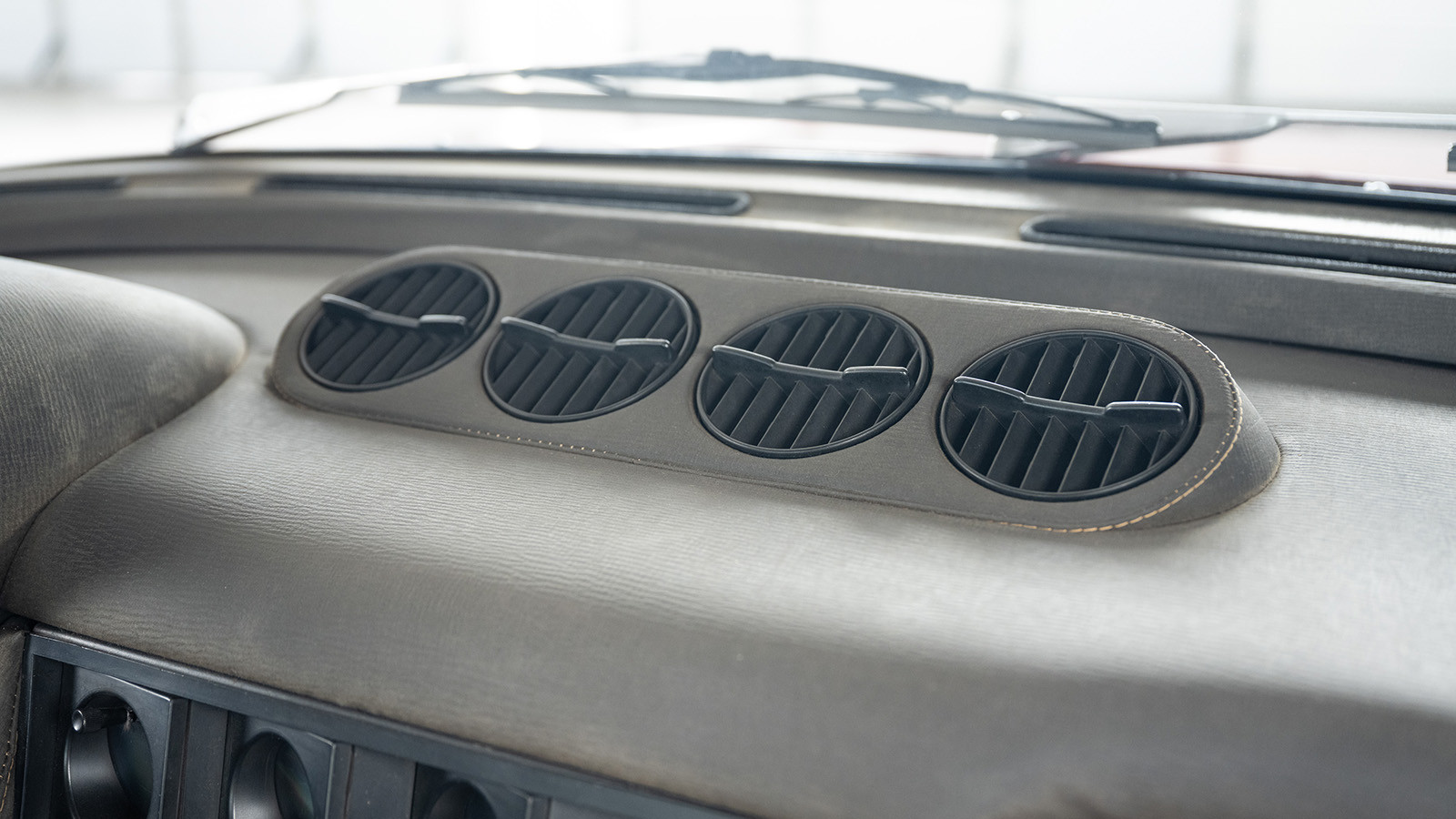 Niki Lauda’s Ferrari is for sale