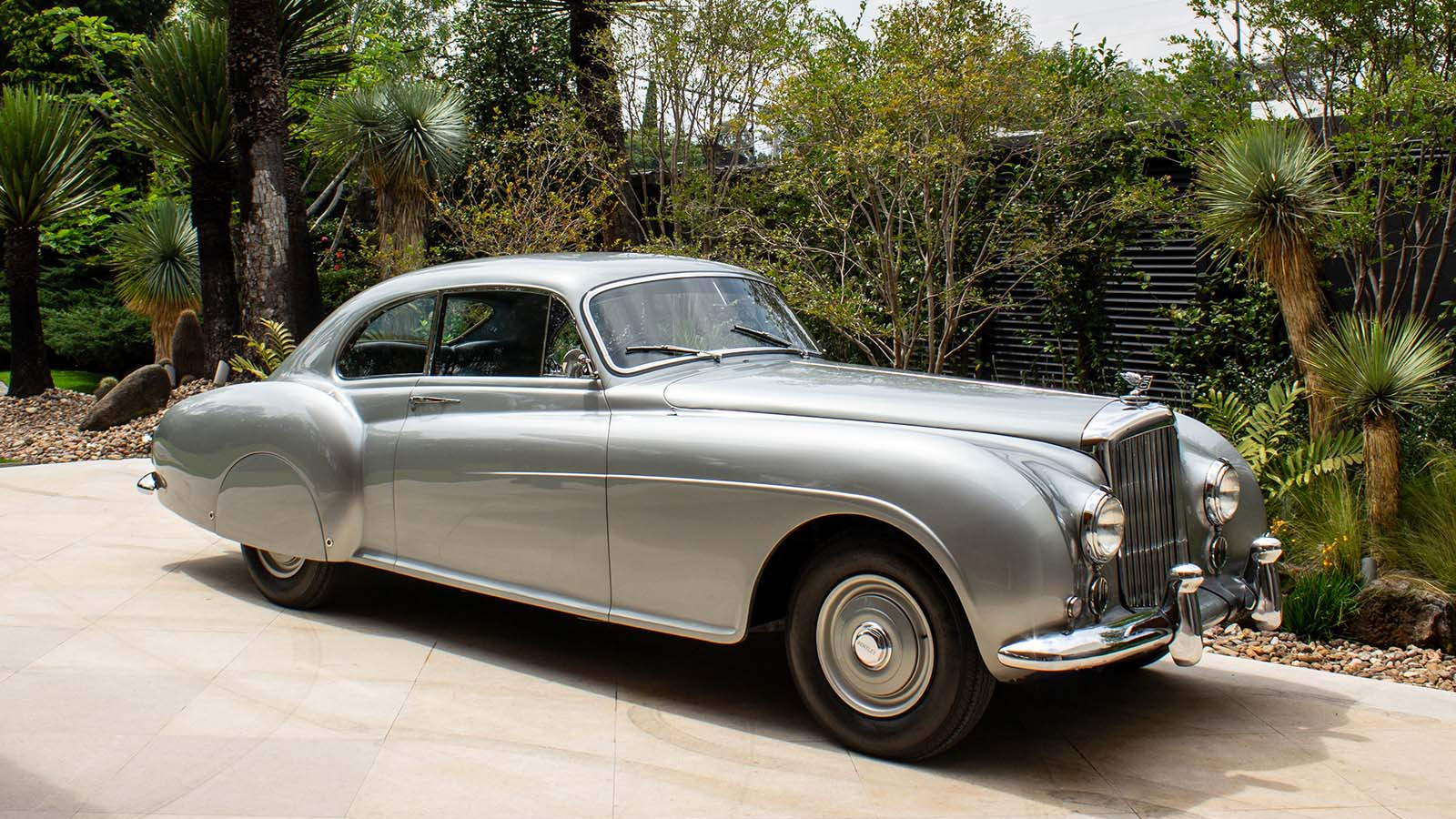 30 eye-catching classics for sale at RM Sotheby’s London auction