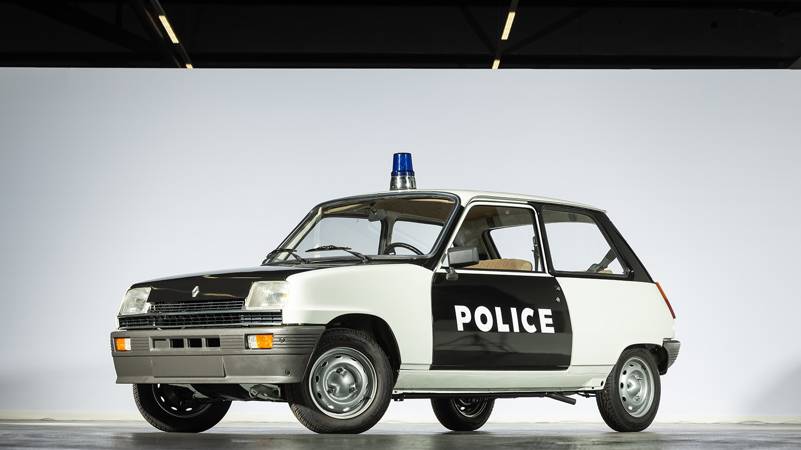 21 rarities from Renault’s huge heritage collection sale
