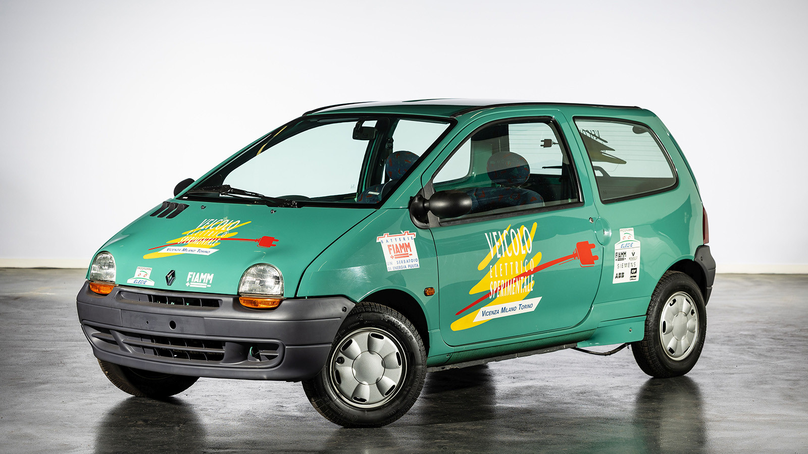 21 rarities from Renault’s huge heritage collection sale