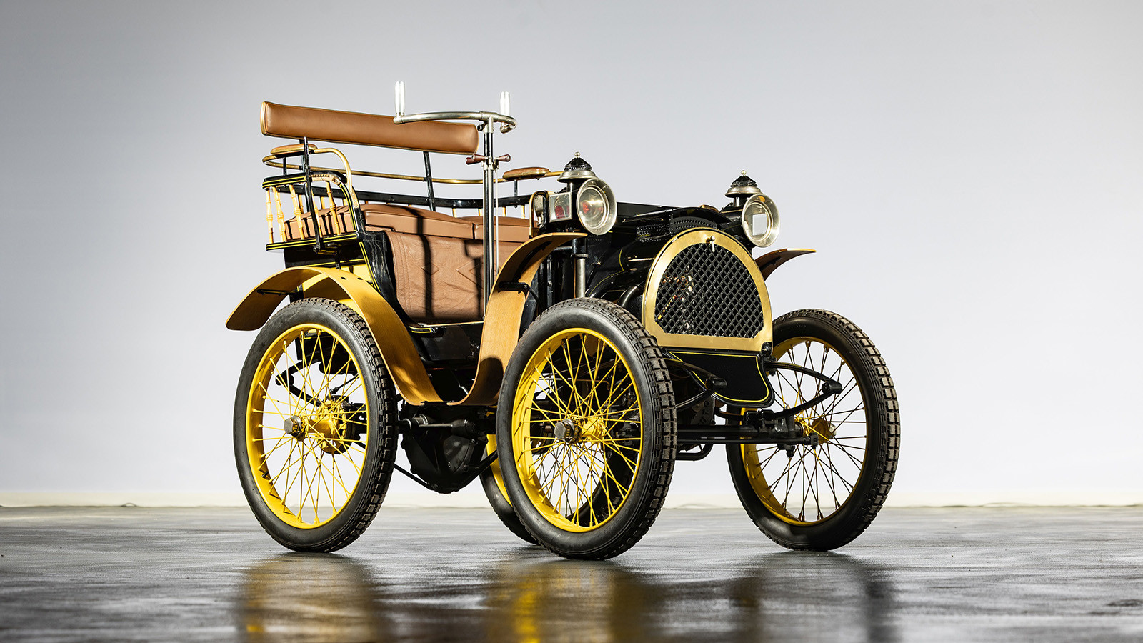 21 rarities from Renault’s huge heritage collection sale