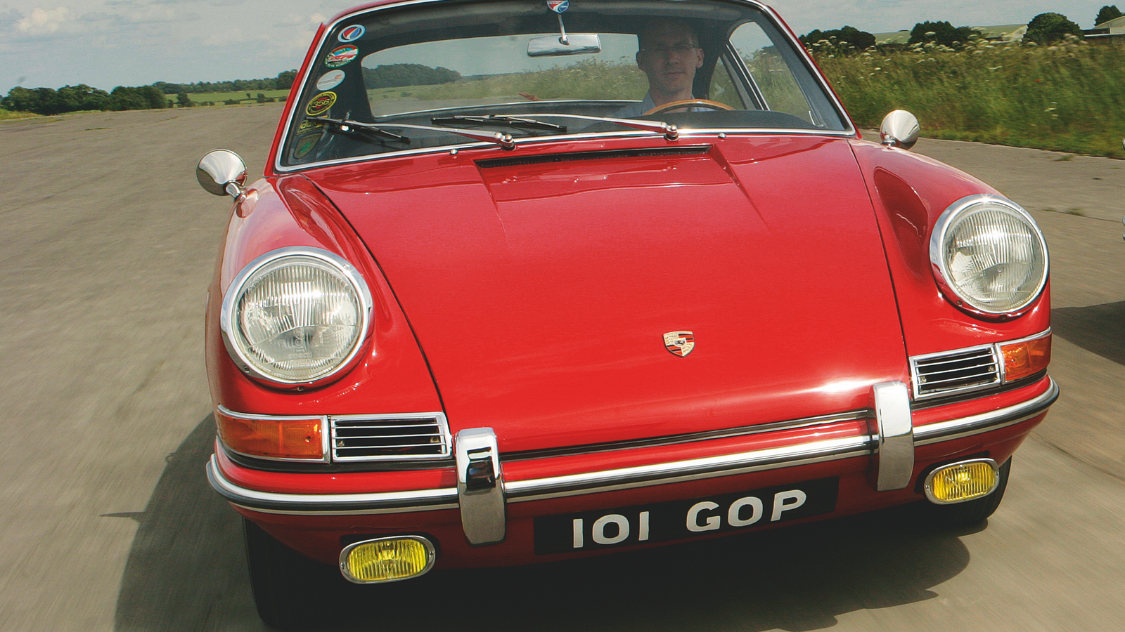 Baby GTs: E-type class for half the cash