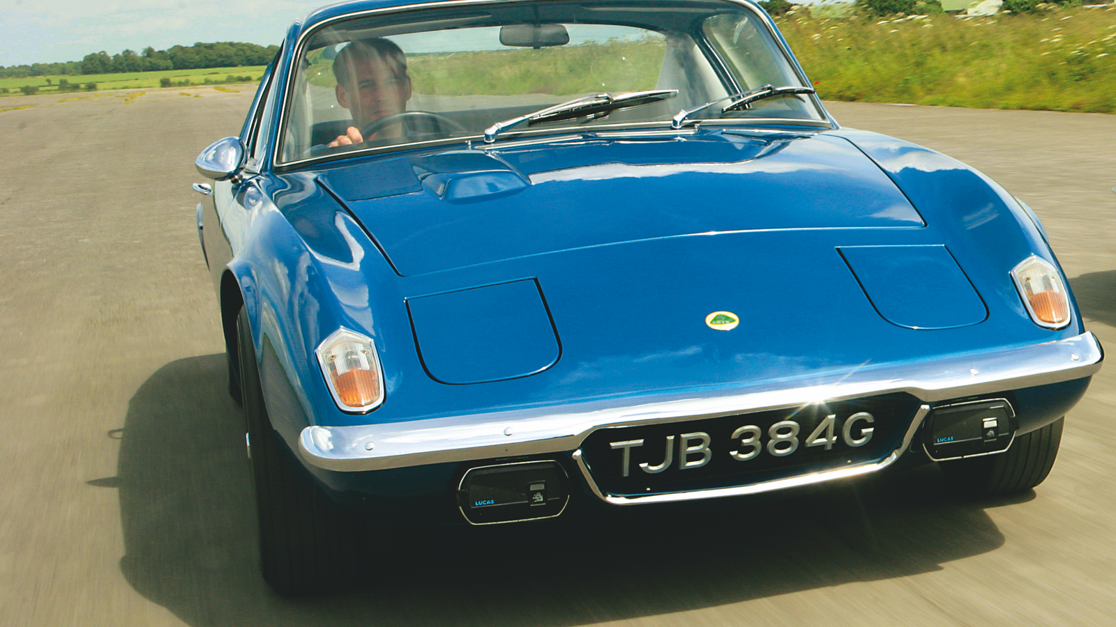 Baby GTs: E-type class for half the cash
