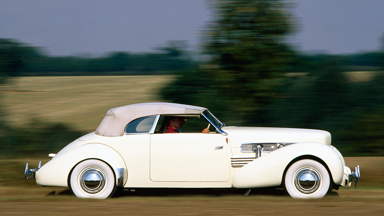 Car designers pick the most beautiful classics ever