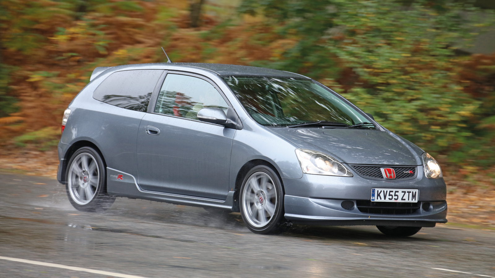 Retro hot hatch supertest: 19 legends driven