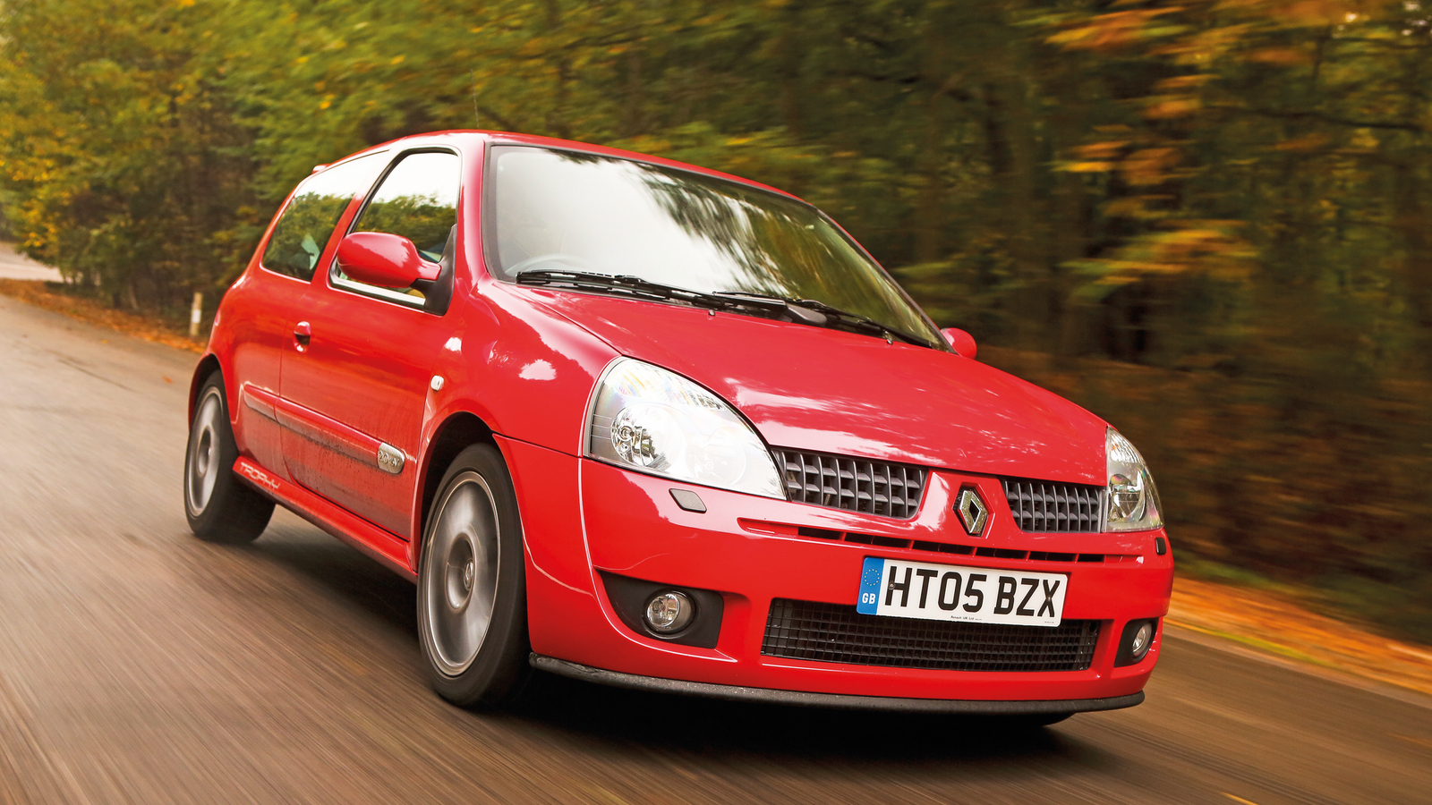 Retro hot hatch supertest: 19 legends driven