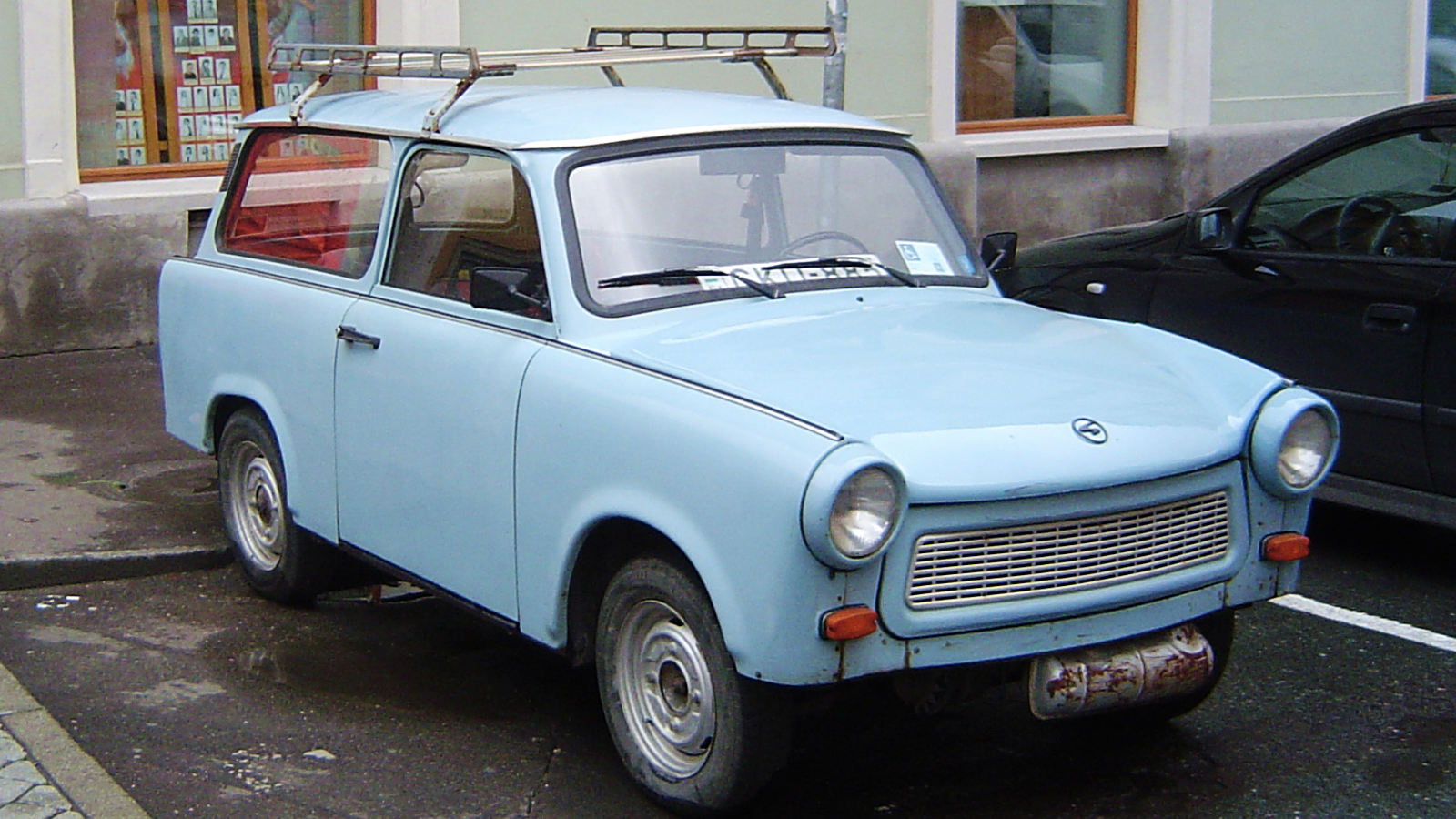 Good to be bad: rubbish cars with cult followings